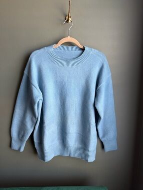 Women’s Classic Crewneck Sweater in Light Blue